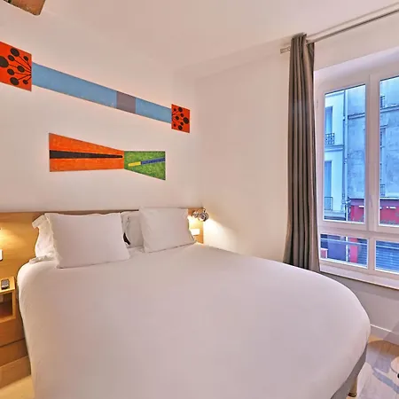 Louvre Richelieu Hotel 3*