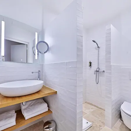 Louvre Richelieu 3* Paris