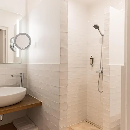 Hotel Louvre Richelieu 3*